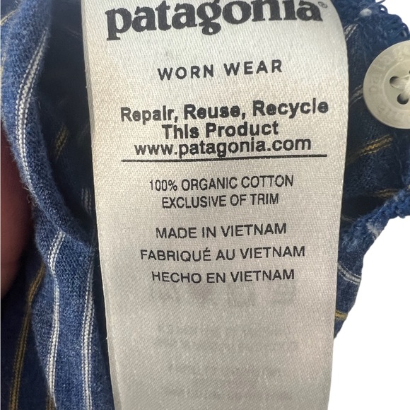 Patagonia,Size Medium, Blue, short sleeve, 3/4 Button Collar Polo, K27 - Picture 3 of 11